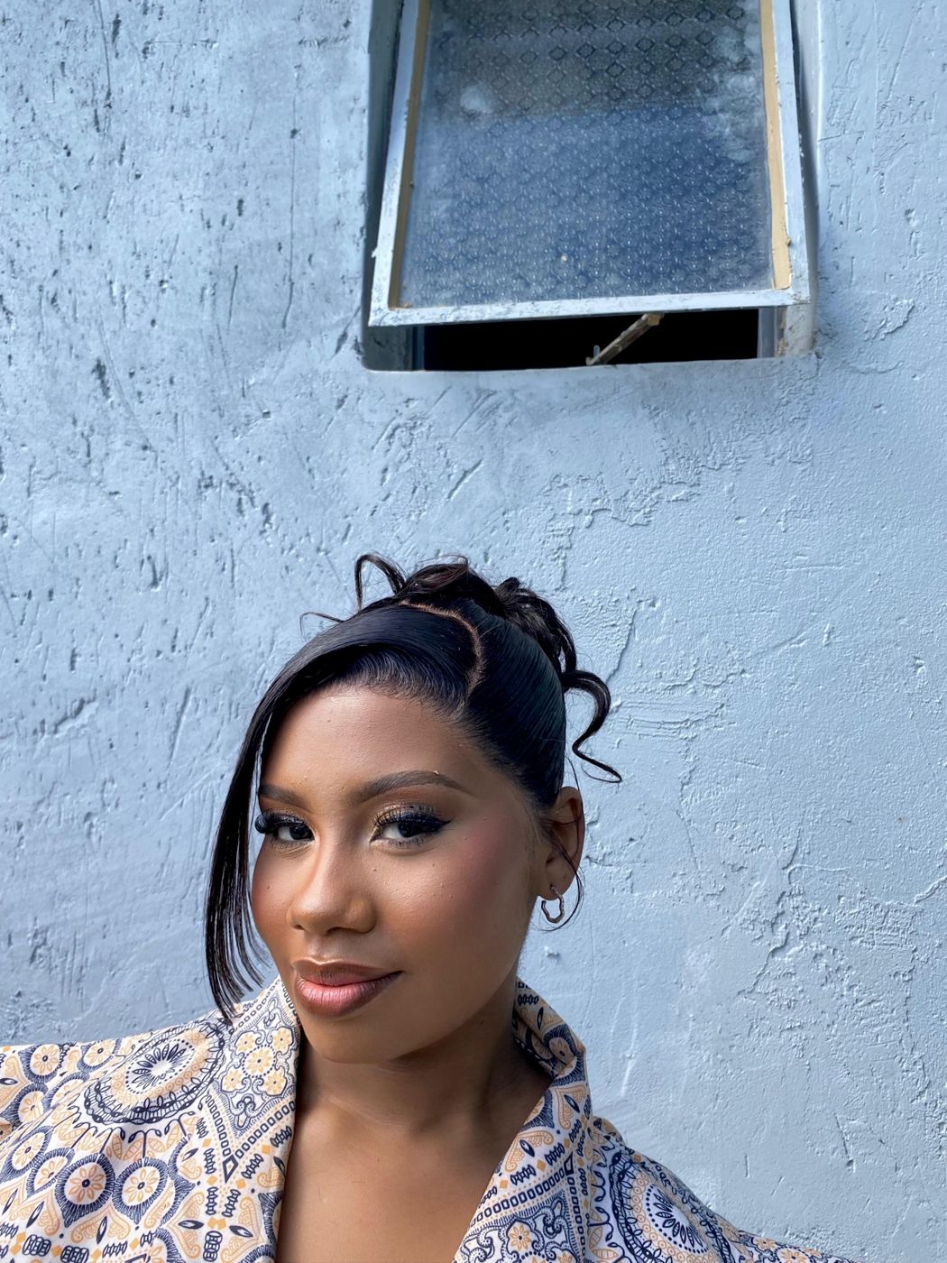 Frontal ponytail